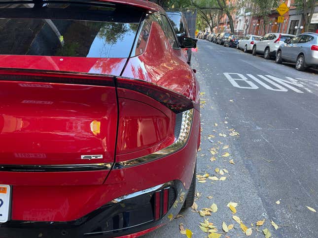 Image for article titled The 2023 Kia EV6 GT Is Held Back By A World That Isn't Entirely Ready For EVs