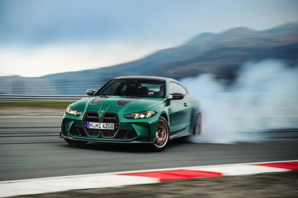 2025 BMW M4 CS