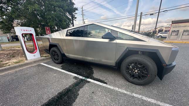 Image for article titled Tesla Tells Cybertruck Owner Coolant Leaks Aren't Covered By Warranty After Only 35 Miles