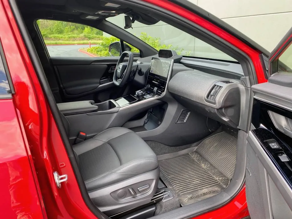 Subaru Solterra 2024