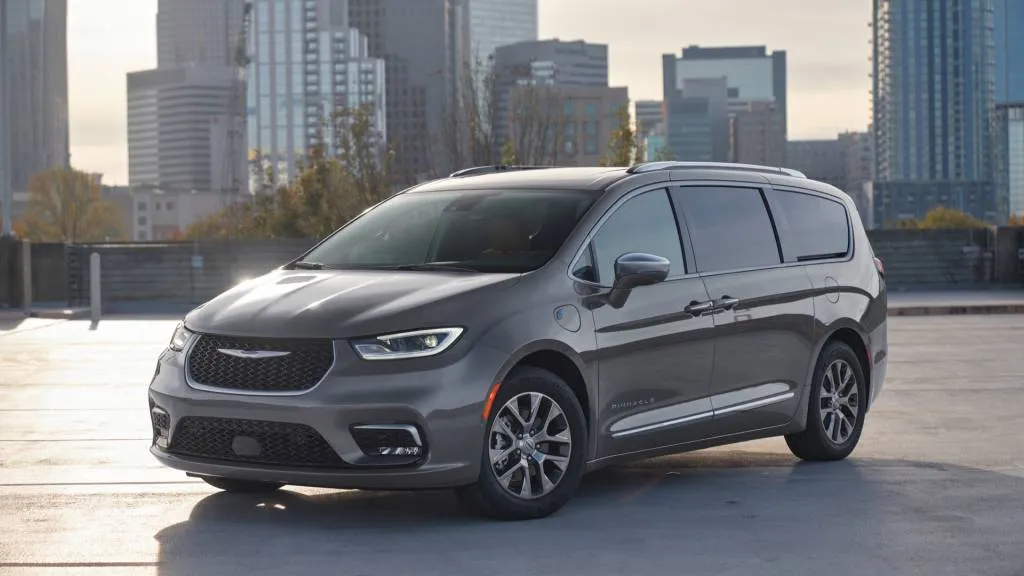 2024 Chryler Pacifica Hybrid