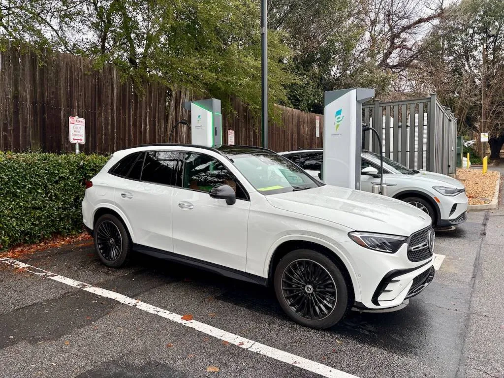 2025 Mercedes-Benz GLC 350E Plug-in Hybrid Test Review