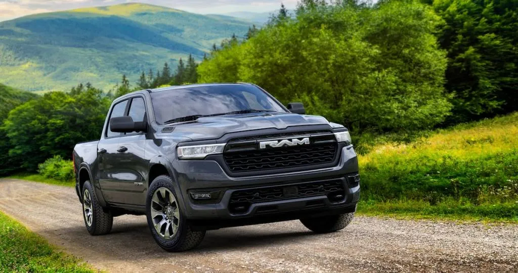2025 RAM 1500 RAMCHARGER
